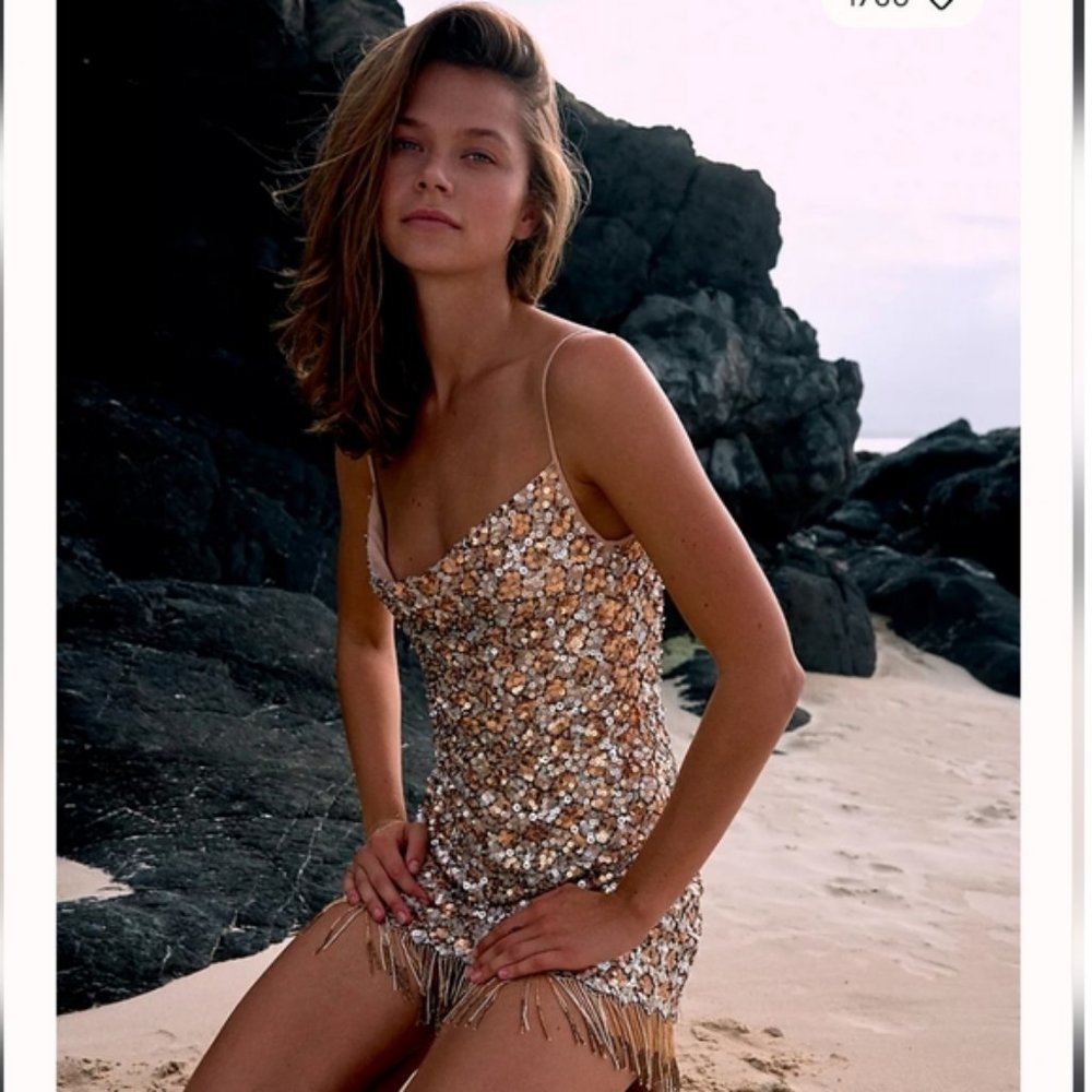 Sold ❤️new FREE PEOPLE LOVE STRONG sequin mini dress xs s L
